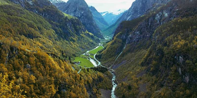 Norwegian canyon in autumn