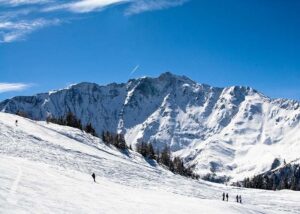 Downhill skiing in Les Arcs, France